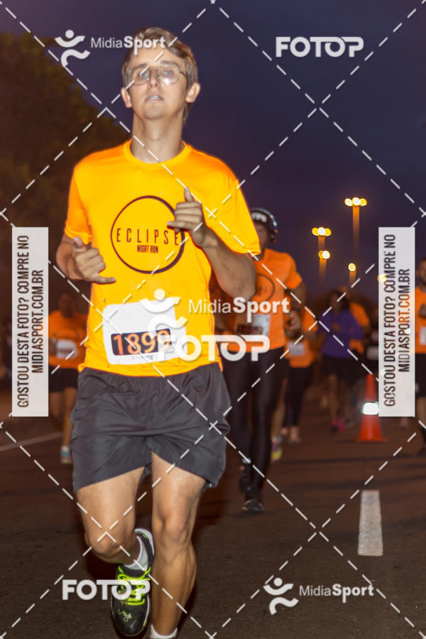 Buy your photos of the eventEclipse Night Run - Etapa Recreio on Fotop