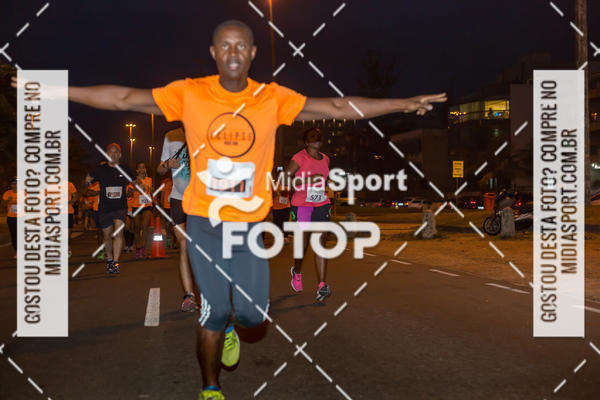 Buy your photos of the eventEclipse Night Run - Etapa Recreio on Fotop
