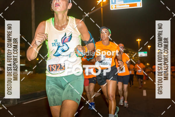 Buy your photos of the eventEclipse Night Run - Etapa Recreio on Fotop