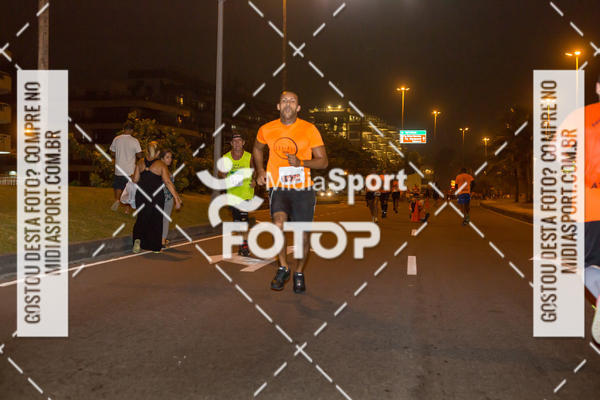 Buy your photos of the eventEclipse Night Run - Etapa Recreio on Fotop