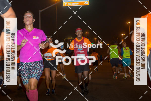 Buy your photos of the eventEclipse Night Run - Etapa Recreio on Fotop