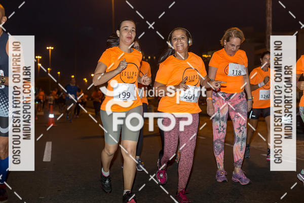 Buy your photos of the eventEclipse Night Run - Etapa Recreio on Fotop
