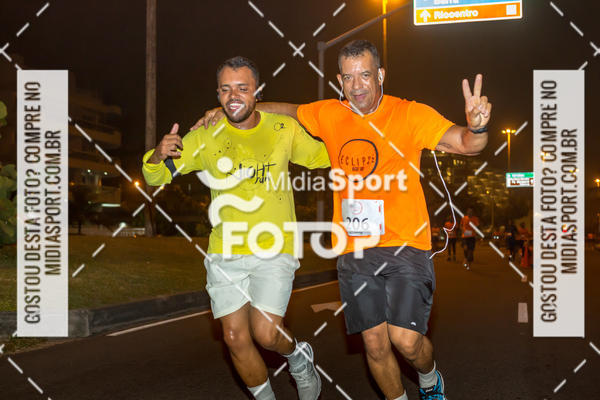 Buy your photos of the eventEclipse Night Run - Etapa Recreio on Fotop