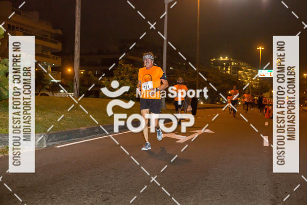 Buy your photos of the eventEclipse Night Run - Etapa Recreio on Fotop