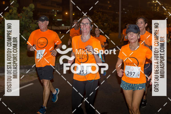 Buy your photos of the eventEclipse Night Run - Etapa Recreio on Fotop