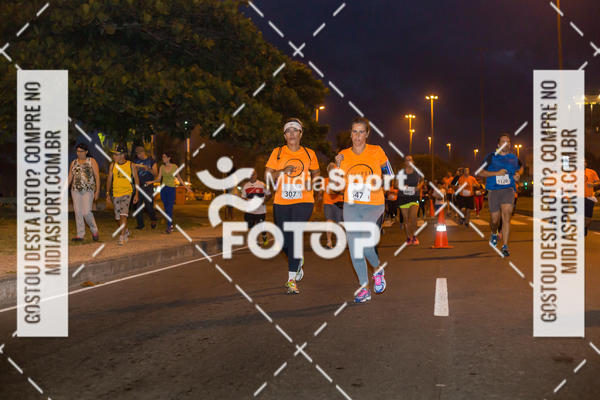 Buy your photos of the eventEclipse Night Run - Etapa Recreio on Fotop
