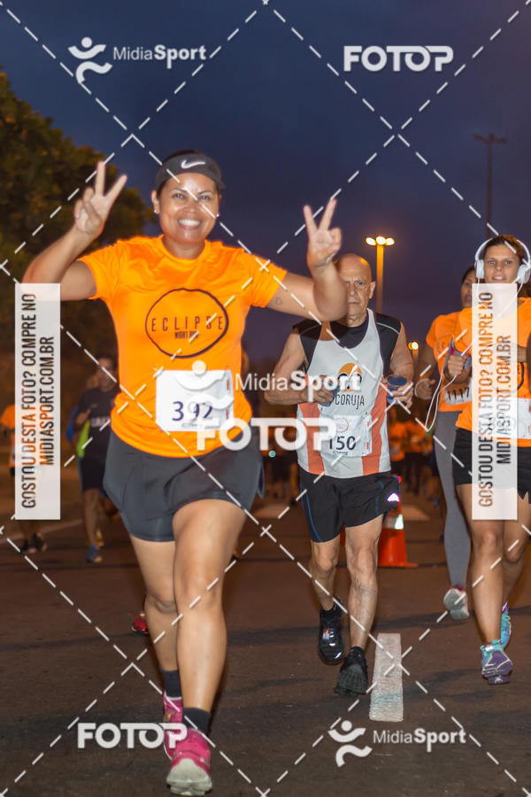 Buy your photos of the eventEclipse Night Run - Etapa Recreio on Fotop