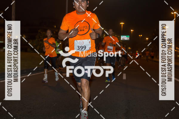 Buy your photos of the eventEclipse Night Run - Etapa Recreio on Fotop