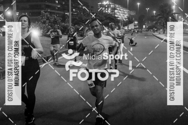 Buy your photos of the eventEclipse Night Run - Etapa Recreio on Fotop