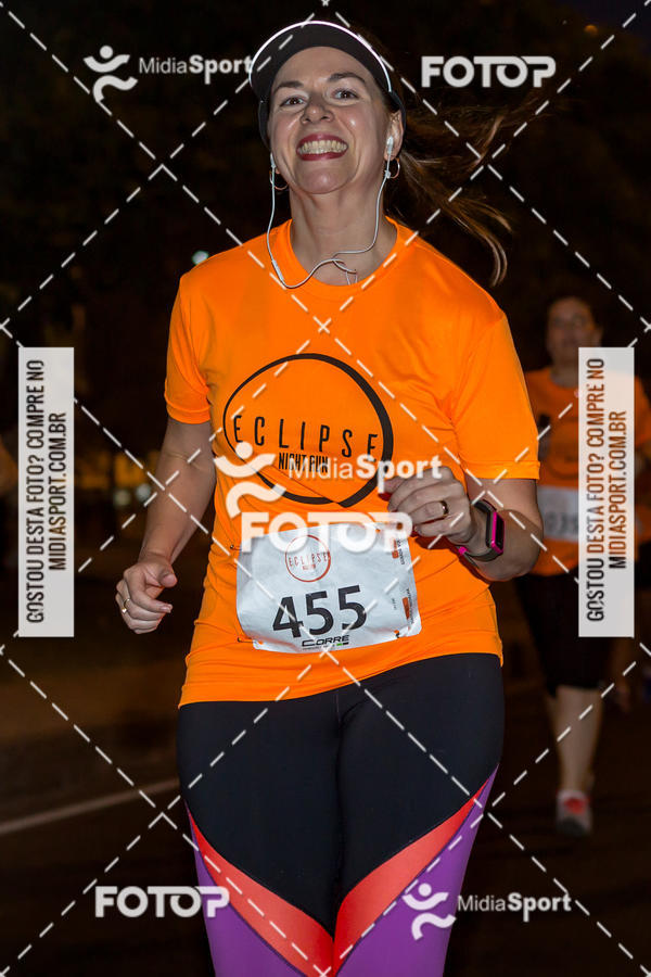 Buy your photos of the eventEclipse Night Run - Etapa Recreio on Fotop