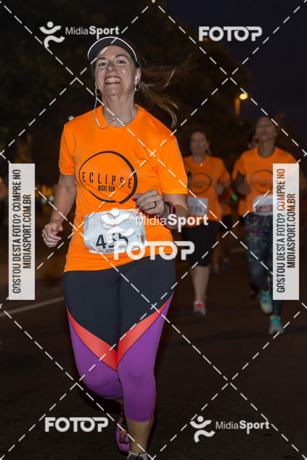 Buy your photos of the eventEclipse Night Run - Etapa Recreio on Fotop