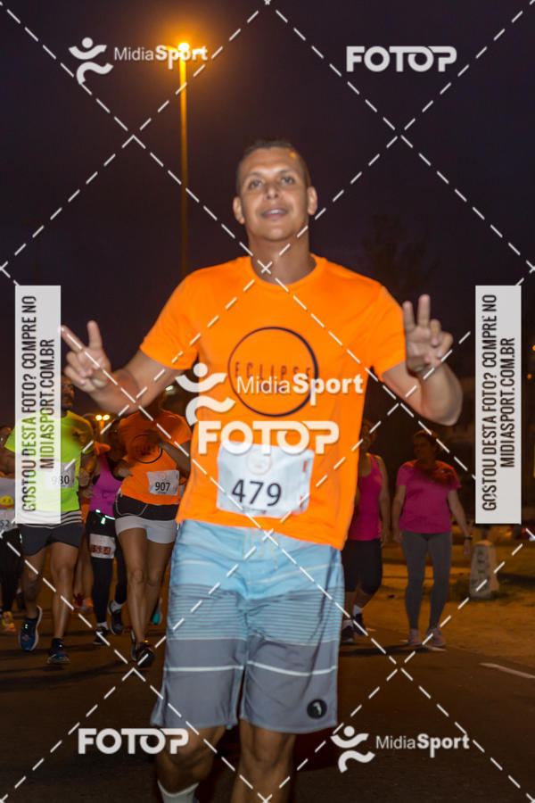 Buy your photos of the eventEclipse Night Run - Etapa Recreio on Fotop