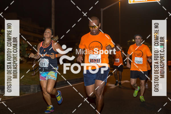 Buy your photos of the eventEclipse Night Run - Etapa Recreio on Fotop