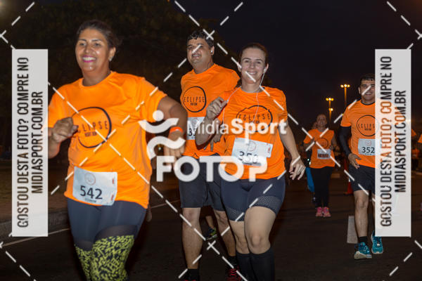 Buy your photos of the eventEclipse Night Run - Etapa Recreio on Fotop