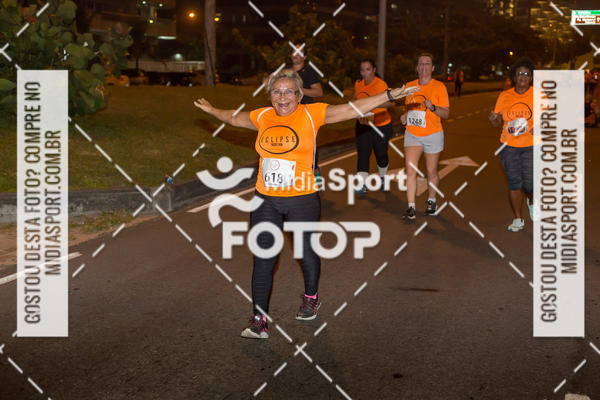Buy your photos of the eventEclipse Night Run - Etapa Recreio on Fotop