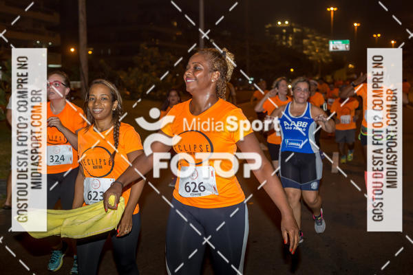 Buy your photos of the eventEclipse Night Run - Etapa Recreio on Fotop