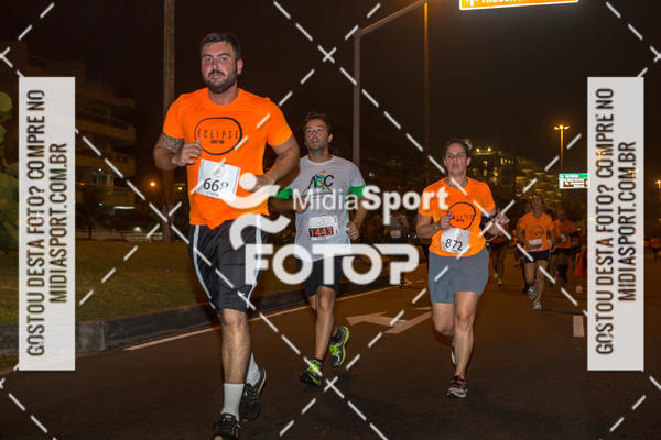 Buy your photos of the eventEclipse Night Run - Etapa Recreio on Fotop
