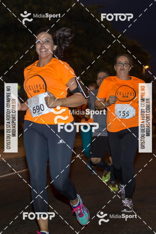 Buy your photos of the eventEclipse Night Run - Etapa Recreio on Fotop