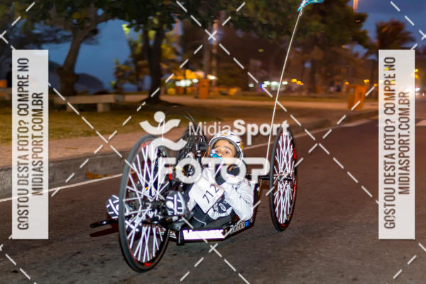 Buy your photos of the eventEclipse Night Run - Etapa Recreio on Fotop