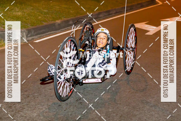 Buy your photos of the eventEclipse Night Run - Etapa Recreio on Fotop