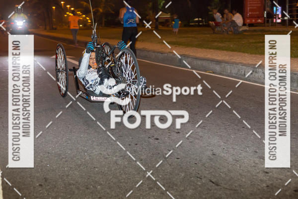 Buy your photos of the eventEclipse Night Run - Etapa Recreio on Fotop