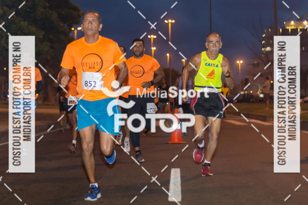 Buy your photos of the eventEclipse Night Run - Etapa Recreio on Fotop