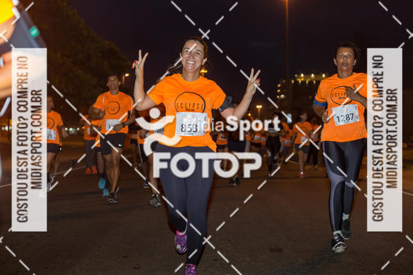 Buy your photos of the eventEclipse Night Run - Etapa Recreio on Fotop