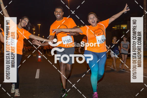 Buy your photos of the eventEclipse Night Run - Etapa Recreio on Fotop