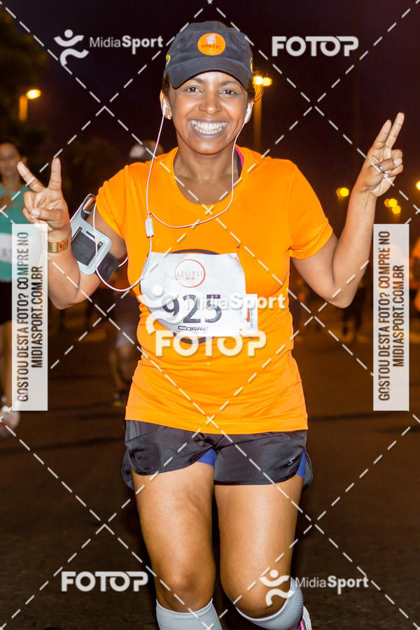 Buy your photos of the eventEclipse Night Run - Etapa Recreio on Fotop