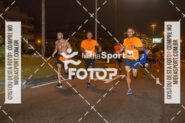 Buy your photos of the eventEclipse Night Run - Etapa Recreio on Fotop