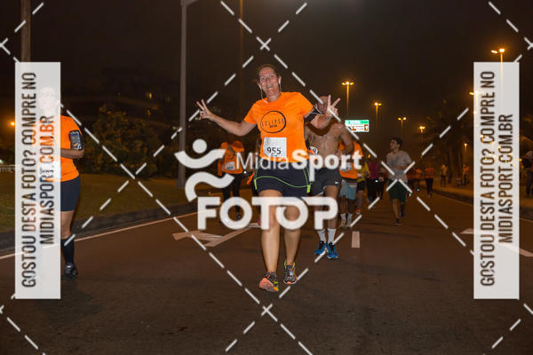Buy your photos of the eventEclipse Night Run - Etapa Recreio on Fotop
