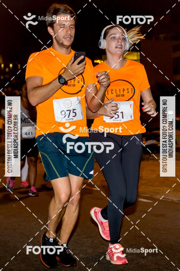Buy your photos of the eventEclipse Night Run - Etapa Recreio on Fotop