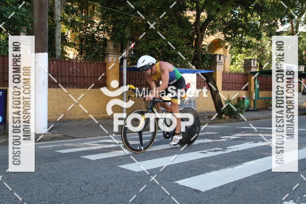 Buy your photos of the event27 Triathlon Internacional de Santos  on Fotop