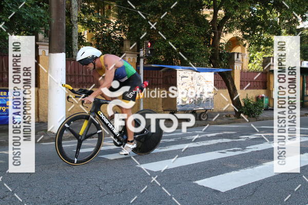 Buy your photos of the event27 Triathlon Internacional de Santos  on Fotop