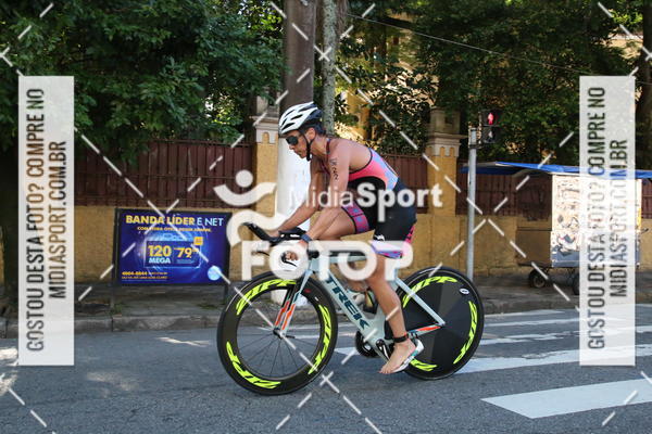 Buy your photos of the event27 Triathlon Internacional de Santos  on Fotop