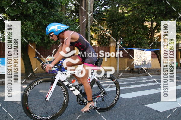 Buy your photos of the event27 Triathlon Internacional de Santos  on Fotop