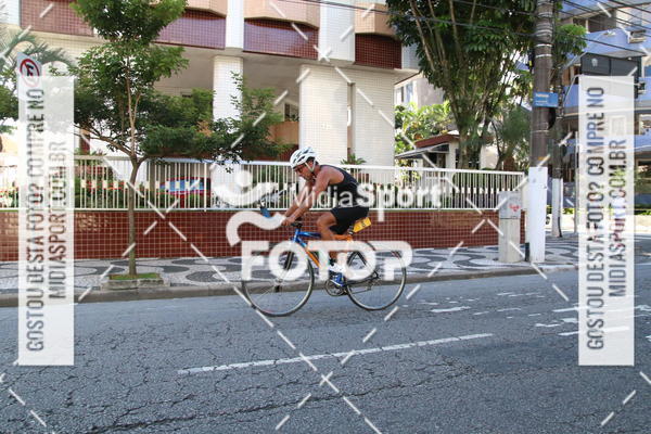 Buy your photos of the event27 Triathlon Internacional de Santos  on Fotop
