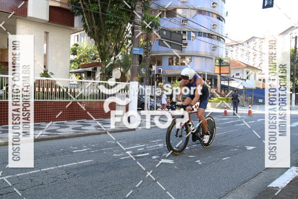 Buy your photos of the event27 Triathlon Internacional de Santos  on Fotop