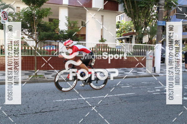Buy your photos of the event27 Triathlon Internacional de Santos  on Fotop
