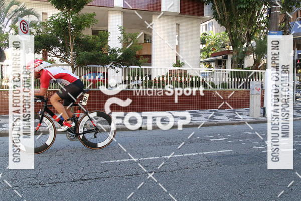 Buy your photos of the event27 Triathlon Internacional de Santos  on Fotop