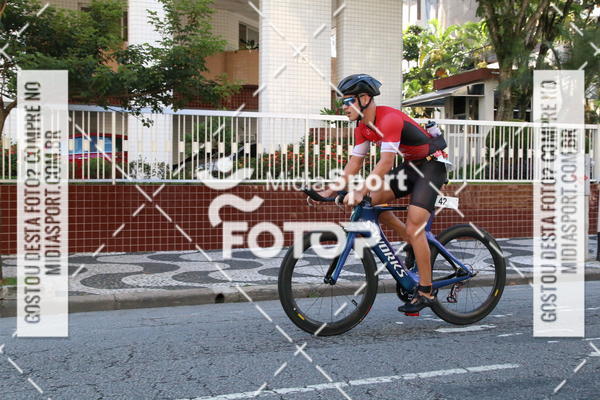 Buy your photos of the event27 Triathlon Internacional de Santos  on Fotop