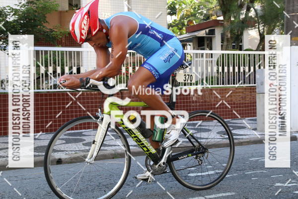 Buy your photos of the event27 Triathlon Internacional de Santos  on Fotop