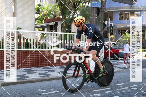 Buy your photos of the event27 Triathlon Internacional de Santos  on Fotop