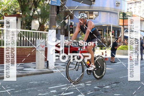 Buy your photos of the event27 Triathlon Internacional de Santos  on Fotop