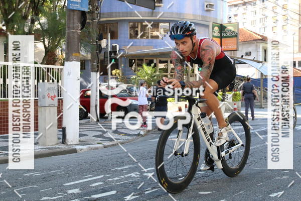 Buy your photos of the event27 Triathlon Internacional de Santos  on Fotop