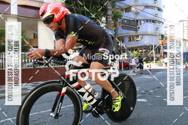 Buy your photos of the event27 Triathlon Internacional de Santos  on Fotop