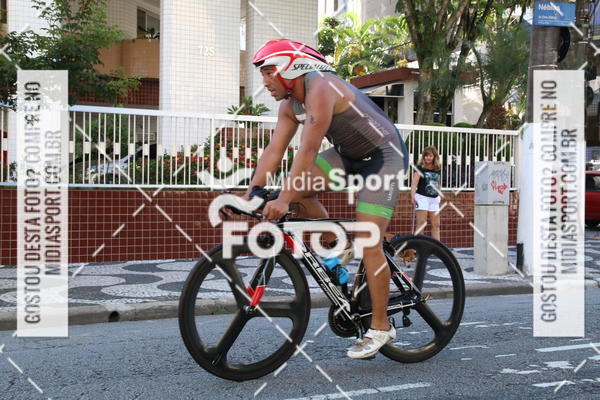 Buy your photos of the event27 Triathlon Internacional de Santos  on Fotop