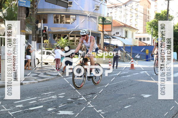 Buy your photos of the event27 Triathlon Internacional de Santos  on Fotop