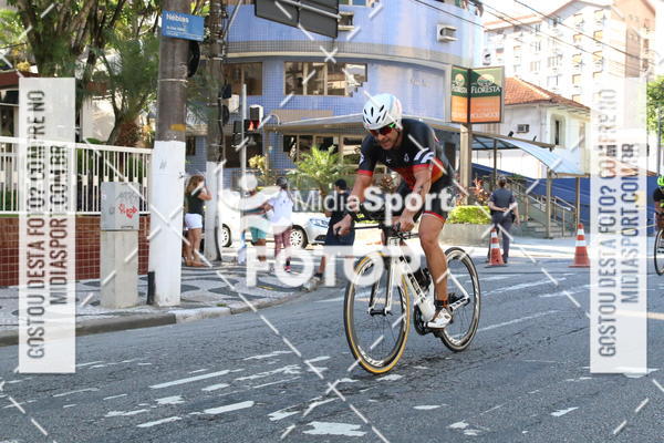 Buy your photos of the event27 Triathlon Internacional de Santos  on Fotop