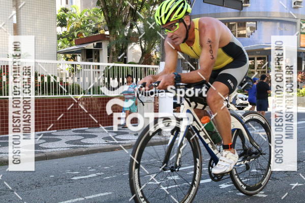 Buy your photos of the event27 Triathlon Internacional de Santos  on Fotop